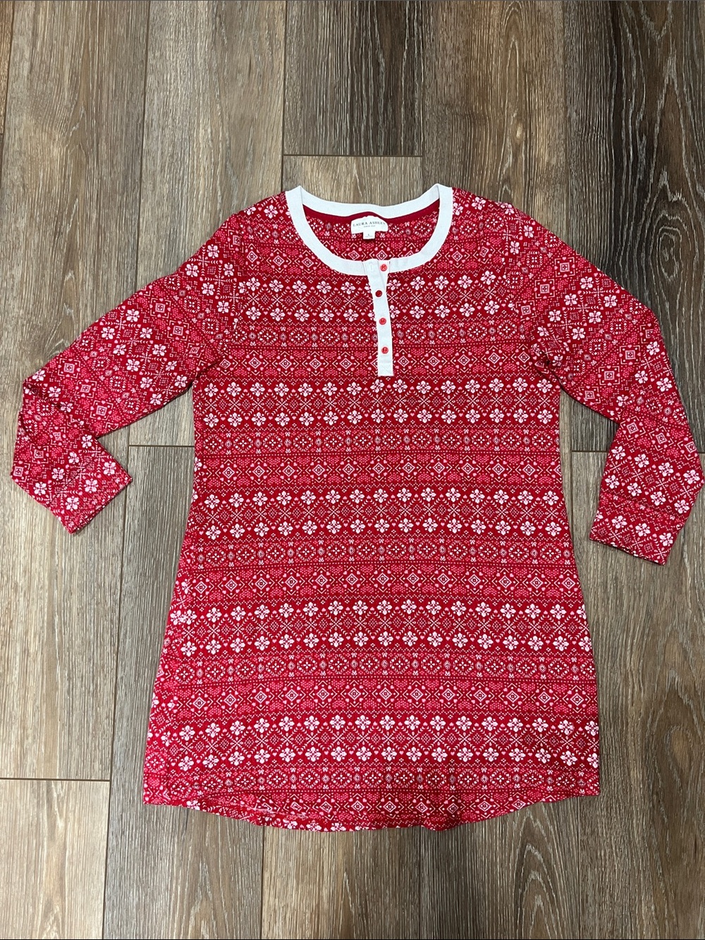 Large Laura Ashley Red & White Patterned Snowflake Nightgown Holiday Winter Gown